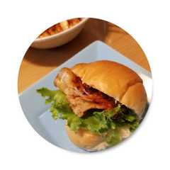 A picture of サムギョプサル☆バーガー.