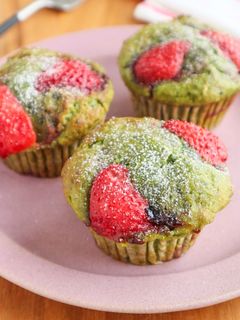 卵不使用!ふわふわ♡いちごの抹茶マフィン-レシピのメイン写真