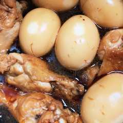 รูปของ 鶏手羽元のサッパリ「冷やし中華のタレ」煮