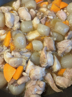 鶏ももと人参とこんにゃくの煮物-レシピのメイン写真