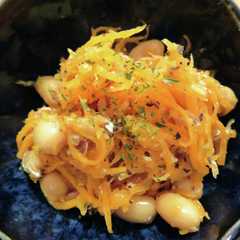 รูปของ オイルサーディンと豆の♪キャロットラペ☆