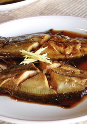 遊月亭ぽたぽた醤油☆カレイの煮付け-レシピのメイン写真