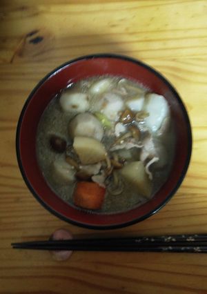 簡単！昔、懐かしの芋煮♪-レシピのメイン写真