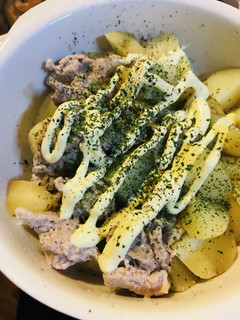 豚こまぎれ肉と新ジャガのポテトサラダ-レシピのメイン写真