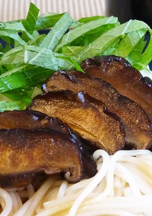 干ししいたけの醬油漬け【しいたけ醤油】-レシピのメイン写真