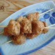 ほんのり香ばしい、ごま風味の鶏のつくね
