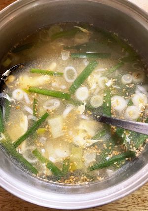 餃子の皮で中華スープ-レシピのメイン写真