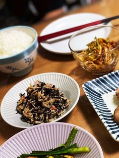 【余計に煮て】ひじきの煮物サラダ【簡単】-レシピのメイン写真