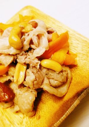 簡単！ご飯が進む豚肉ナッツ炒め-レシピのメイン写真