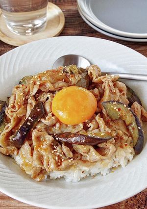 ☆簡単☆豚バラとなすの旨辛丼-レシピのメイン写真