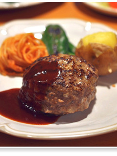 つばめグリル風ハンバーグ~たねと焼き方-レシピのメイン写真