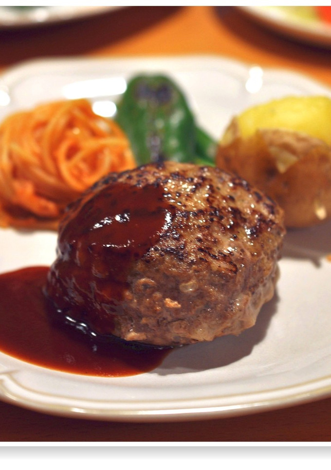 つばめグリル風ハンバーグ～たねと焼き方-レシピのメイン写真