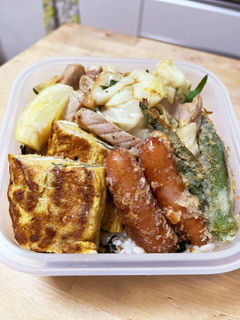 簡単☆塩漬け豚ロースのキャベツ炒め弁当-レシピのメイン写真