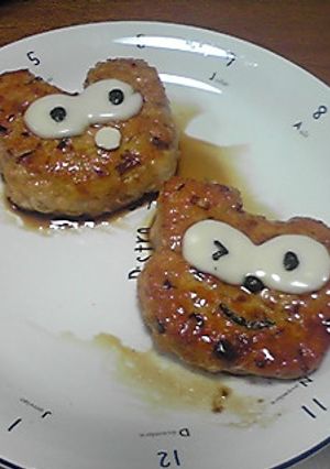 お弁当に　ポンポコ　つくねバーグ-レシピのメイン写真