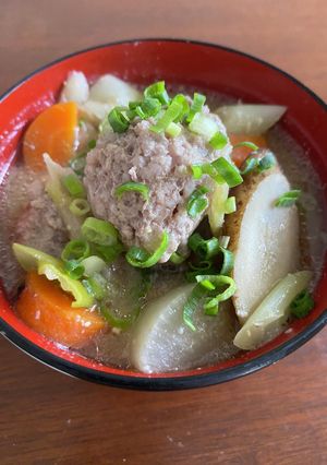 お子様にもオススメ柔らか豚肉団子の豚汁-レシピのメイン写真