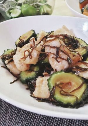 夏にピッタリ綿ごとゴーヤと鶏の塩昆布和え-レシピのメイン写真