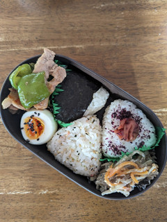 JK☆おにぎり3種弁当♪-レシピのメイン写真