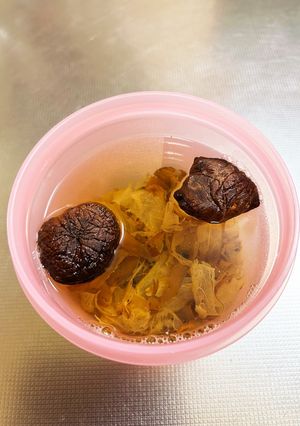 簡単出汁。熱湯入れるだけで美味しいダシ-レシピのメイン写真