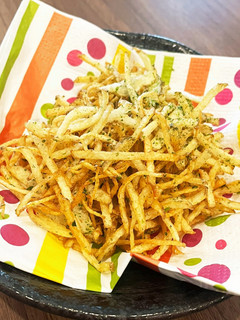 あっ!という間の簡単細揚げポテトチップス-レシピのメイン写真