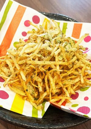 あっ！という間の簡単細揚げポテトチップス-レシピのメイン写真