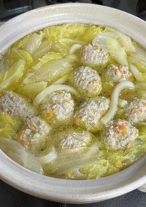手作り肉団子鍋(うどん入り)-レシピのメイン写真