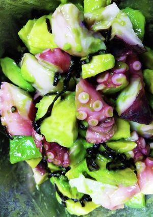 超簡単！タコとアボカドの塩昆布和え-レシピのメイン写真