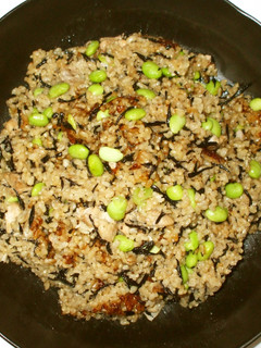 玄米枝豆炊き込みご飯♪胃弱・食欲不振簡単-レシピのメイン写真