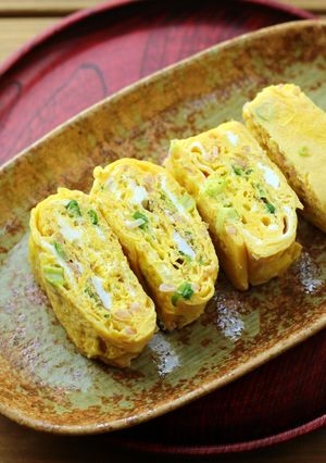 定食屋さんの紅生姜、葱の卵焼き-レシピのメイン写真