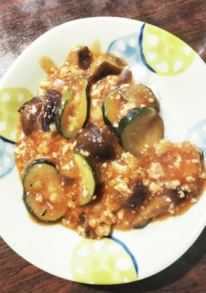 ズッキーニと茄子鶏挽き肉のトマト餡掛け-レシピのメイン写真