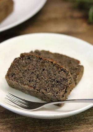 ヴィーガン砂糖なし☆ごまたっぷりケーキ-レシピのメイン写真