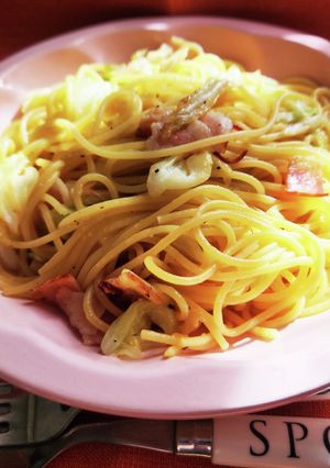 お手持ちのドレッシングでお一人様パスタ♪-レシピのメイン写真