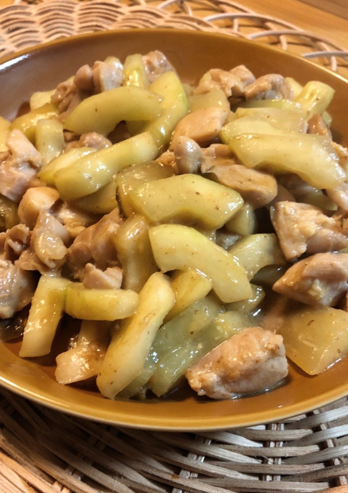 簡単♡瓜と鶏肉のマヨ味噌炒め-レシピのメイン写真