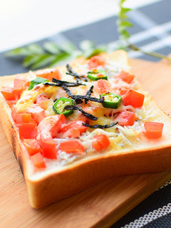 しらすで和ピザパン-レシピのメイン写真