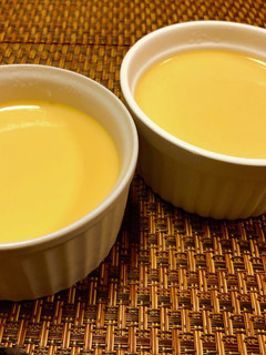 ほろ苦カラメルの簡単自家製プリン-レシピのメイン写真