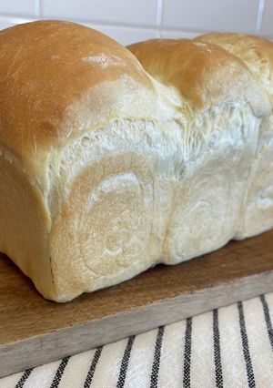 パウンド型でぐんぐん伸びる1斤食パン-レシピのメイン写真