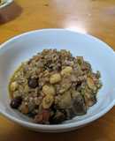 乾燥黒豆と大豆の塩麹チリコンカン