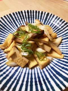 エリンギとネギと薄揚げのガリバタ炒め-レシピのメイン写真