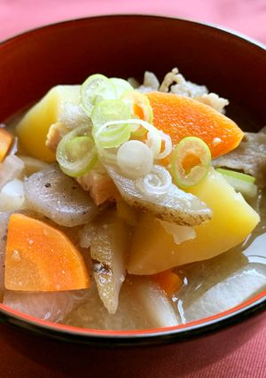 【腸活レシピ】塩麹で作る根菜たっぷり豚汁-レシピのメイン写真