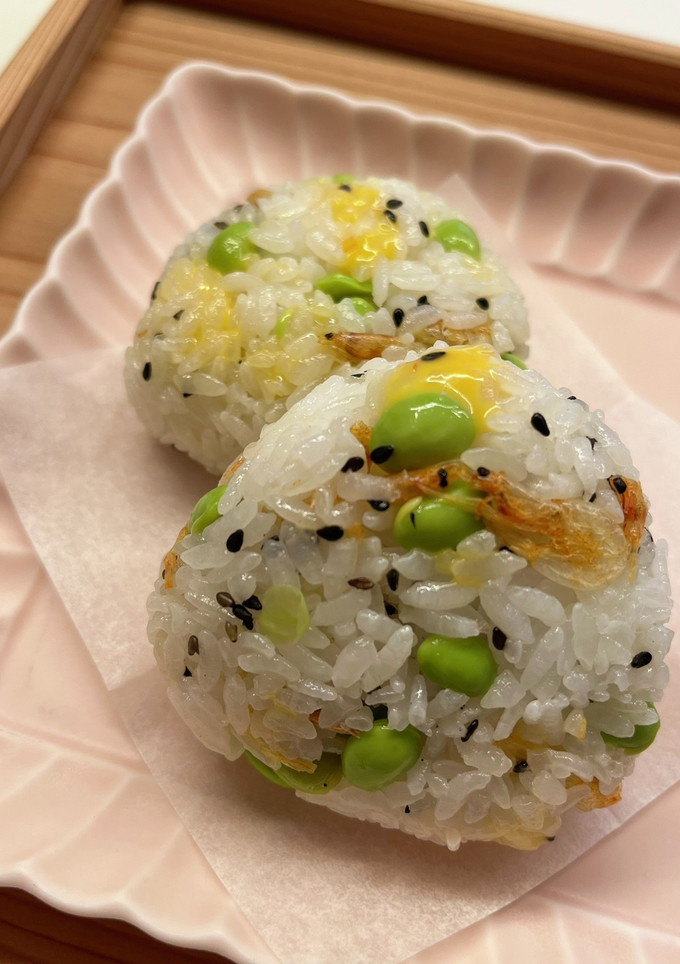 枝豆チーズ サクサク桜海老　お握り-レシピのメイン写真