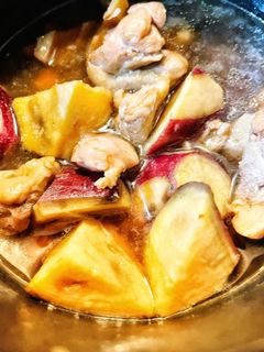 さつま芋と鶏肉のほっこり煮物!-レシピのメイン写真