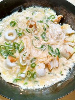 そうめん卵とじ焼き鍋の麦茶風-レシピのメイン写真