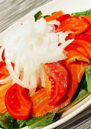 トマトとスモークサーモンのマリネ風サラダ-レシピのメイン写真