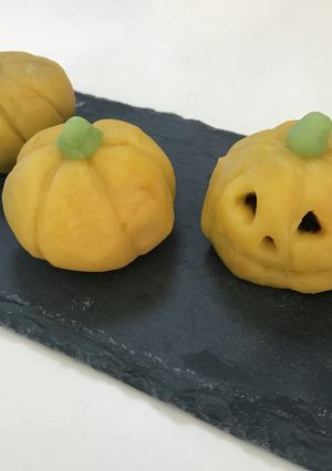 かぼちゃで作るハロウィン練り切り-レシピのメイン写真