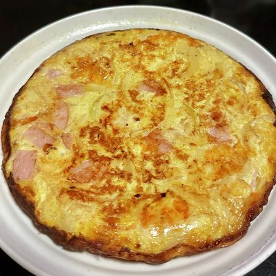 基本からアレンジまで！思わずつくりたくなる「ハム 卵 オムレツ