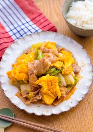 焼肉のタレで！豚たまキャベツの味噌炒め-レシピのメイン写真