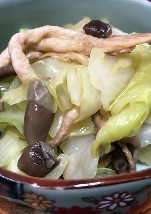 副菜キャベツとしめじのからしめんつゆ和え-レシピのメイン写真