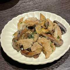 รูปของ 茄子もつ白味噌炒め