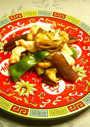 鶏むね肉マイタケ・ナスの炒め物・ワンパン-レシピのメイン写真
