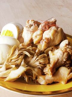 基本の和食★手羽元と舞茸の煮物★ゆで卵-レシピのメイン写真
