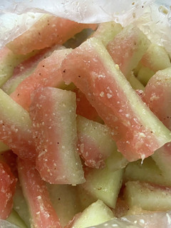 簡単!美味しい!スイカの皮の浅漬け-レシピのメイン写真
